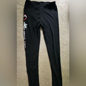 NWOT Woman’s NFL leggings with New England Patriots logo size L